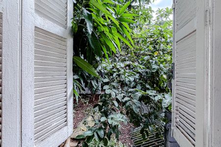 Casa à venda com 200m², 2 quartos e sem vagaVista do Quarto 2