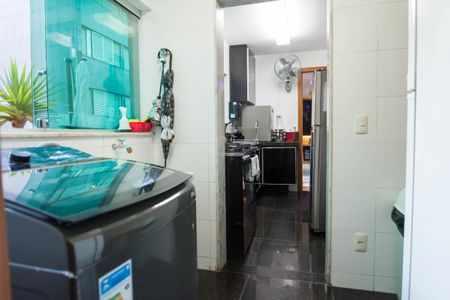 Apartamento à venda com 154m², 2 quartos e 2 vagas Apartamento à venda com 154m², 2 quartos e 2 vagasÁrea de Serviço