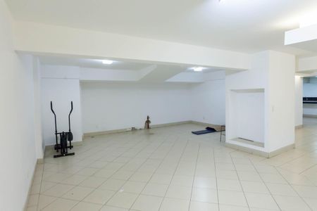 Apartamento à venda com 154m², 2 quartos e 2 vagas Apartamento à venda com 154m², 2 quartos e 2 vagasÁrea comum - Salão de festas