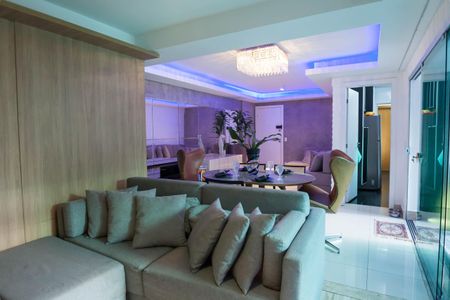 Apartamento à venda com 154m², 2 quartos e 2 vagas Apartamento à venda com 154m², 2 quartos e 2 vagassala