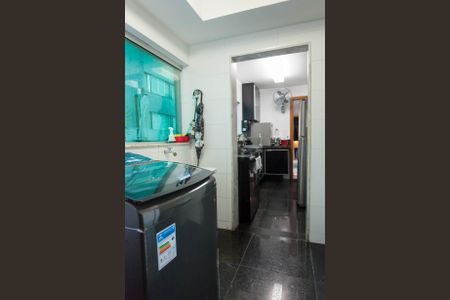 Apartamento à venda com 154m², 2 quartos e 2 vagas Apartamento à venda com 154m², 2 quartos e 2 vagasÁrea de Serviço