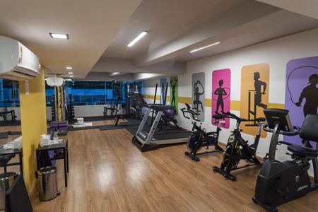 Apartamento à venda com 154m², 2 quartos e 2 vagas Apartamento à venda com 154m², 2 quartos e 2 vagasÁrea comum - Academia