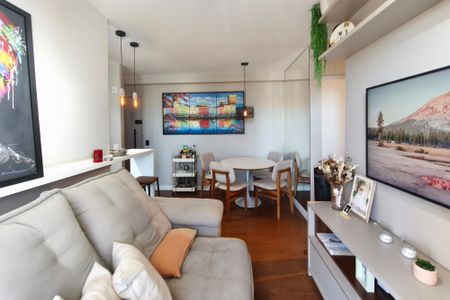 Apartamento à venda com 57m², 2 quartos e 1 vagaSala