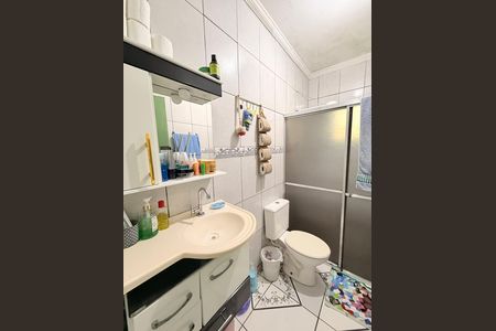 Casa à venda com 190m², 3 quartos e 2 vagasBanheiro Social
