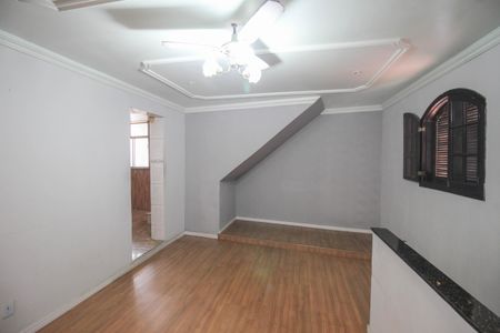 Casa para alugar com 194m², 3 quartos e 1 vagaSala