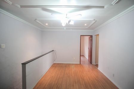 Sala de casa para alugar com 3 quartos, 194m² em Centro, Nilópolis