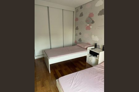 Quarto de casa à venda com 2 quartos, 139m² em Vila Eldizia, Santo André