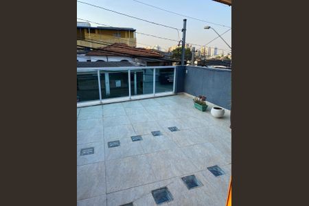 Casa à venda com 139m², 2 quartos e 2 vagas Casa à venda com 139m², 2 quartos e 2 vagasÁrea externa