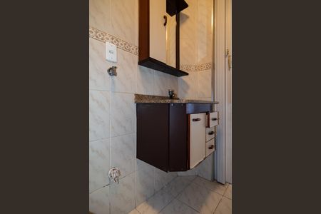 Banheiro de apartamento para alugar com 0 quarto, 37m² em Consolação, São Paulo