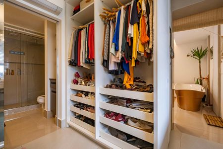 Apartamento à venda com 97m², 1 quarto e 1 vaga Apartamento à venda com 97m², 1 quarto e 1 vagaSuíte