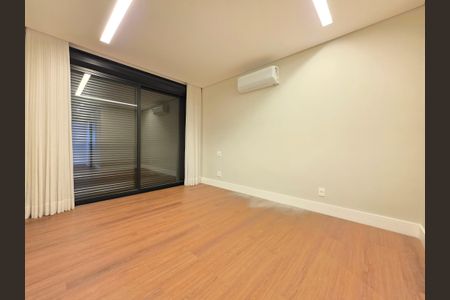 Casa de condomínio à venda com 349m², 4 quartos e 4 vagasQuarto Suíte 3