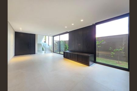 Casa de condomínio à venda com 349m², 4 quartos e 4 vagasSala