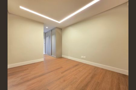 Casa de condomínio à venda com 349m², 4 quartos e 4 vagasQuarto Suíte 3