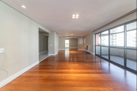 Apartamento à venda com 272m², 3 quartos e 3 vagasSala