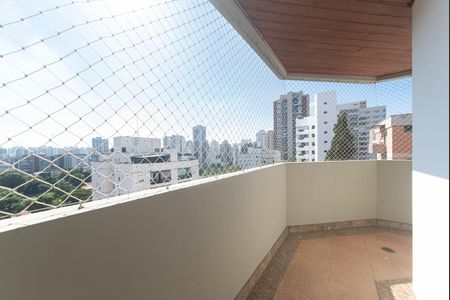 Apartamento à venda com 272m², 3 quartos e 3 vagasSuite 3 - Varanda