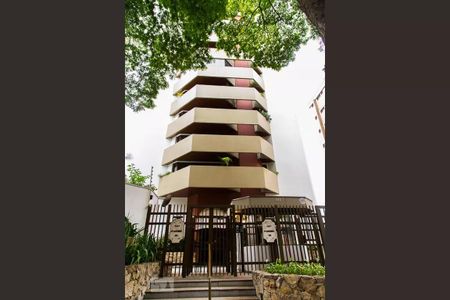 Apartamento à venda com 272m², 3 quartos e 3 vagasFachada