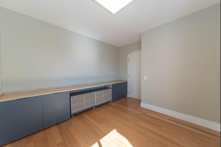 Apartamento à venda com 272m², 3 quartos e 3 vagasEscritorio