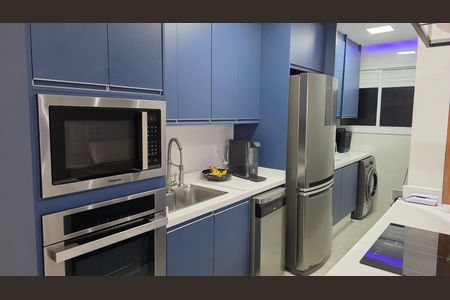 Apartamento à venda com 69m², 2 quartos e 1 vagaCozinha