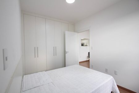 Apartamento para alugar com 45m², 1 quarto e 1 vaga