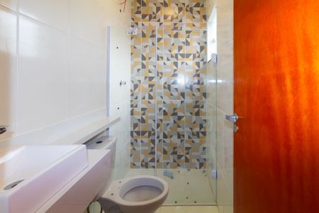 Casa de condomínio para alugar com 82m², 2 quartos e 2 vagasBanheiro da Suíte 1