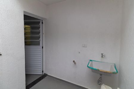 Casa de condomínio para alugar com 82m², 2 quartos e 2 vagasÁrea de Serviço