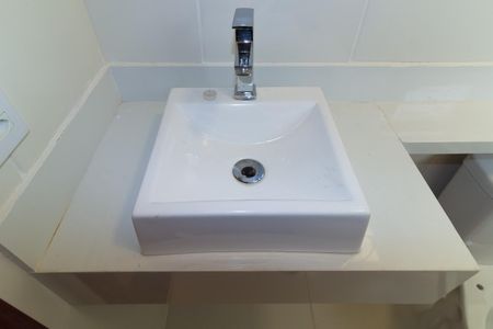 Casa de condomínio para alugar com 82m², 2 quartos e 2 vagasBanheiro da Suíte 1