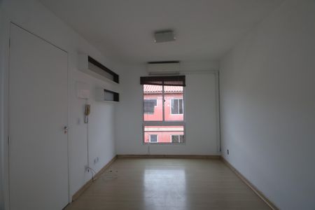 Sala de apartamento à venda com 3 quartos, 53m² em Igara, Canoas