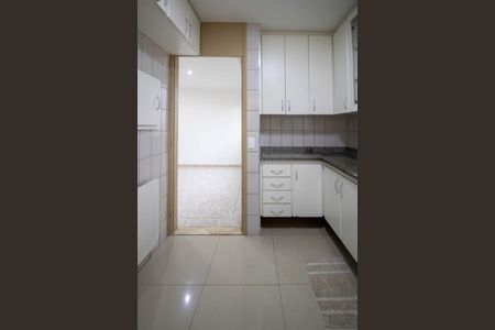 Apartamento para alugar com 54m², 2 quartos e 1 vaga Apartamento para alugar com 54m², 2 quartos e 1 vagaCozinha