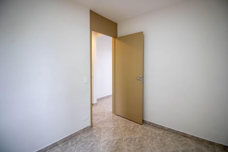 Quarto 1 de apartamento para alugar com 2 quartos, 54m² em Jardim Catanduva, São Paulo