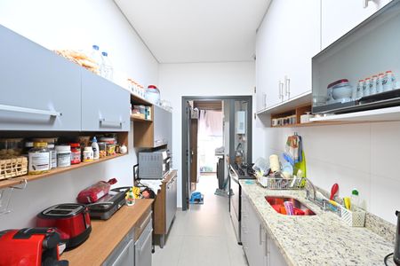 Apartamento à venda com 98m², 3 quartos e 2 vagasCozinha