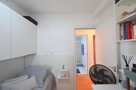 Apartamento à venda com 98m², 3 quartos e 2 vagasQuarto 3