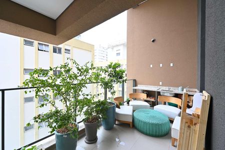 Apartamento à venda com 98m², 3 quartos e 2 vagasVaranda