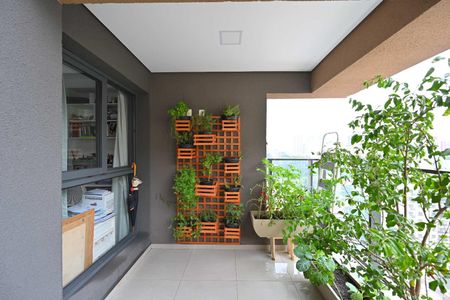 Apartamento à venda com 98m², 3 quartos e 2 vagasVaranda