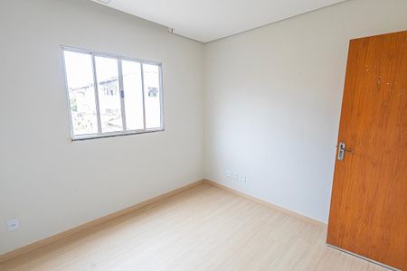 Apartamento à venda com 70m², 3 quartos e 1 vaga Apartamento à venda com 70m², 3 quartos e 1 vagaquarto 2