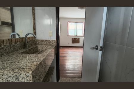 Apartamento à venda com 87m², 2 quartos e 2 vagasBanheiro da Suíte 