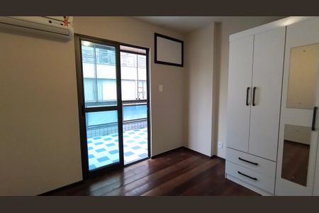 Apartamento à venda com 87m², 2 quartos e 2 vagasQuarto 