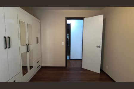 Apartamento à venda com 87m², 2 quartos e 2 vagasQuarto 