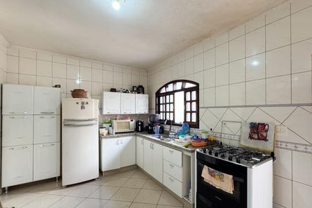 Casa à venda com 282m², 4 quartos e 2 vagasCozinha