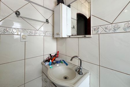 Casa à venda com 282m², 4 quartos e 2 vagasBanheiro Social 1