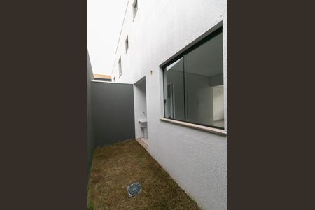 Casa à venda com 118m², 3 quartos e 1 vaga