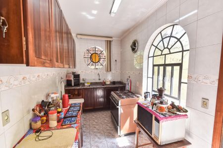 Casa à venda com 120m², 4 quartos e 2 vagasCozinha