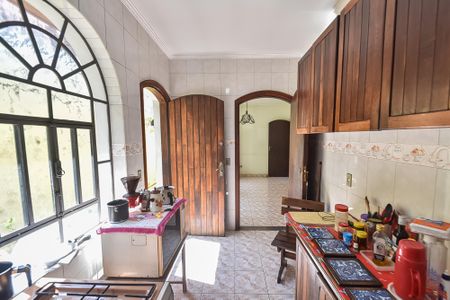 Casa à venda com 120m², 4 quartos e 2 vagasCozinha