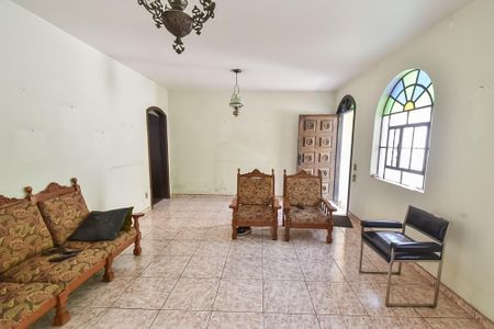 Sala de casa à venda com 4 quartos, 120m² em Jardim Aurelia, São Paulo