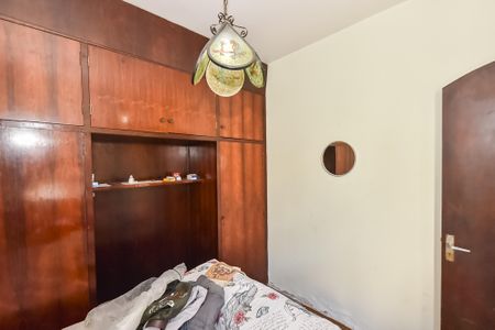Casa à venda com 120m², 4 quartos e 2 vagasQuarto 2