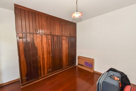 Casa à venda com 120m², 4 quartos e 2 vagasSuíte