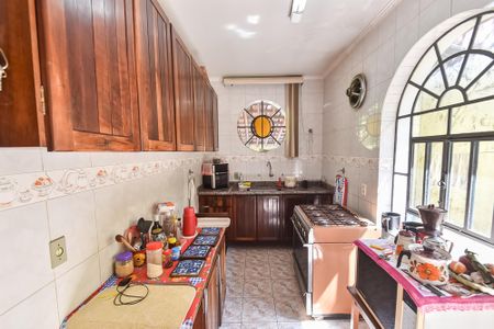 Casa à venda com 120m², 4 quartos e 2 vagasCozinha
