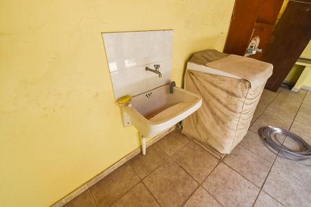 Casa à venda com 120m², 4 quartos e 2 vagasÁrea de serviço
