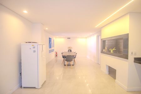 Apartamento à venda com 123m², 2 quartos e 1 vagaÁrea comum - Salão de festas