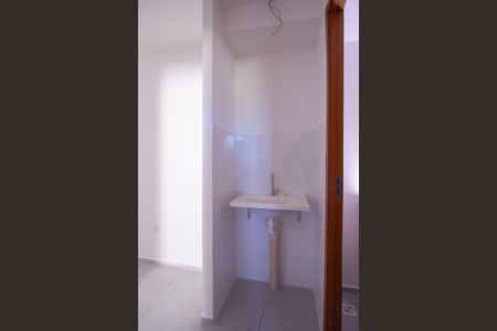 Apartamento para alugar com 47m², 2 quartos e 1 vaga Apartamento para alugar com 47m², 2 quartos e 1 vagaBanheiro