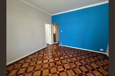 Sala de casa para alugar com 3 quartos, 210m² em Vila Valqueire, Rio de Janeiro